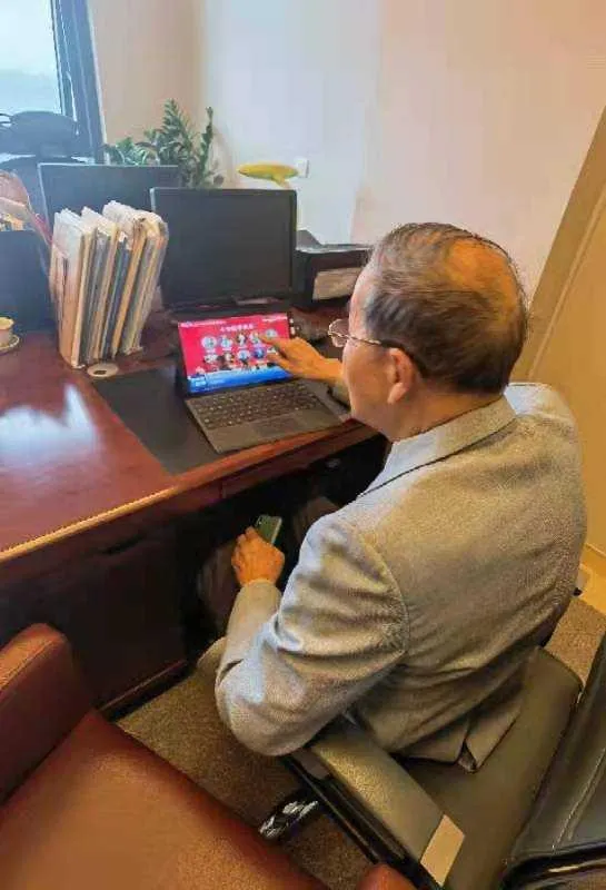 Magischer Bleistift, der alle Wesen rettet, Professor Shuyou Peng gewann den ...